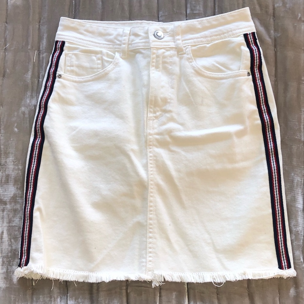 Zara White Basic Denim Skirt